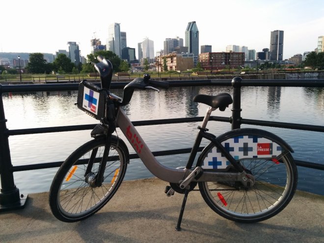 Mit dem Bixi am Canal